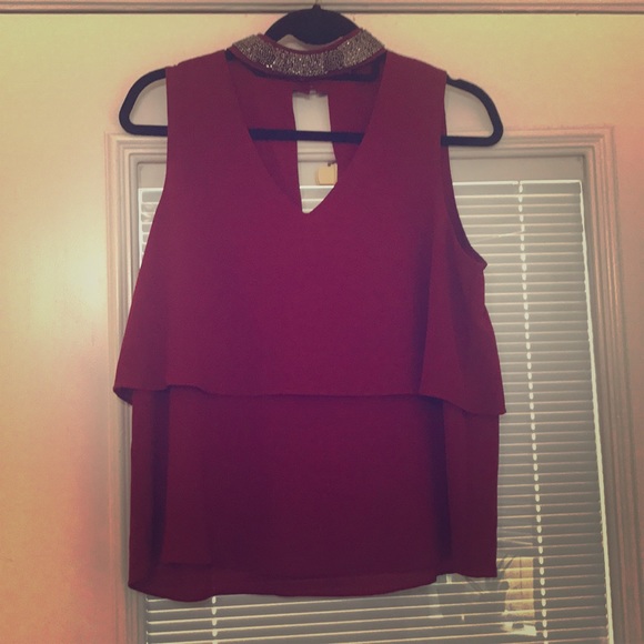 XOXO red top - Picture 7 of 8